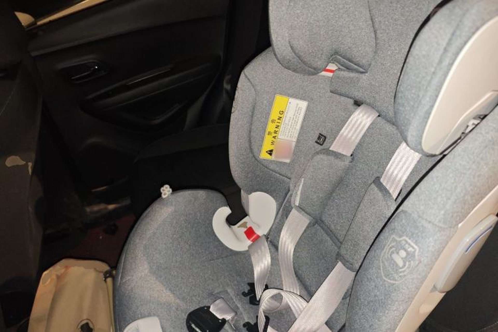 Used Chevrolet Trax 2014 1.4T Automatic Two-Wheel Drive Comfort Version Left Rear Seat