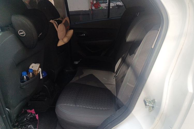 Used Chevrolet Trax 2014 1.4T Automatic Two-Wheel Drive Comfort Version Left Rear Seat