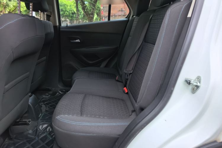 Used Chevrolet Trax 2014 1.4T Automatic Two-Wheel Drive Comfort Version Left Rear Seat