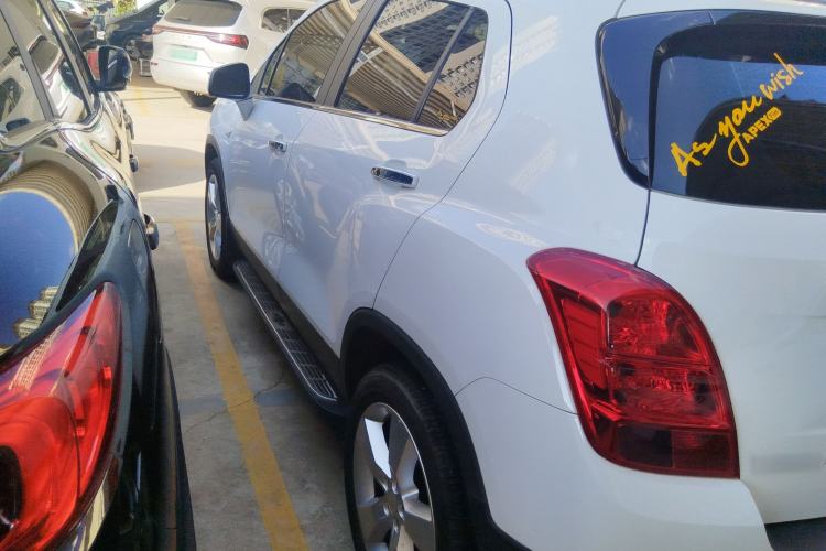 Used Chevrolet Trax 2014 1.4T Automatic All-Wheel Drive Flagship Version Left Side