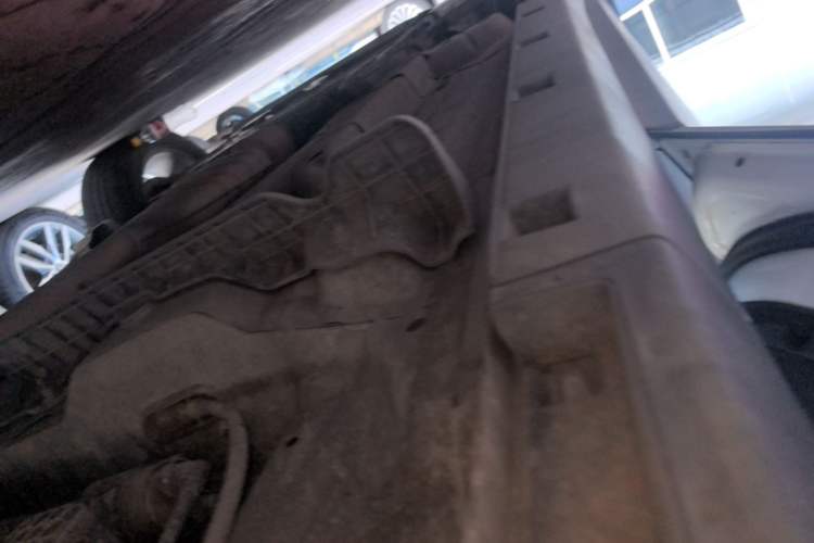 Used Chevrolet Trax 2014 1.4T Automatic Two-Wheel Drive Comfort Version Left Side Sill