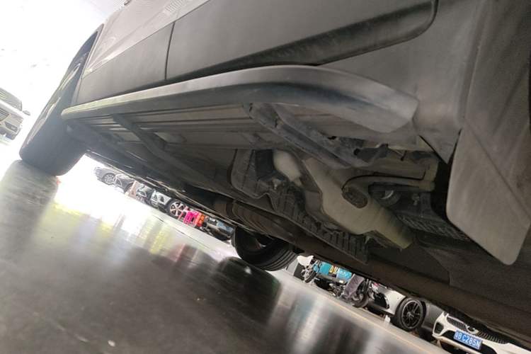 Used Chevrolet Trax 2014 1.4T Automatic Two-Wheel Drive Comfort Version Left Side Sill