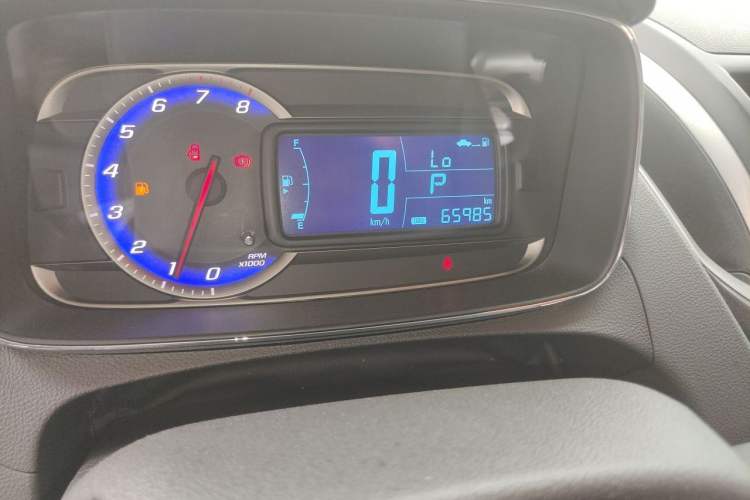 Used Chevrolet Trax 2014 1.4T Automatic Two-Wheel Drive Comfort Version Odometer Close Up