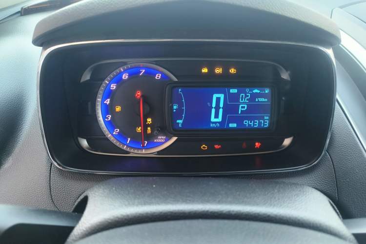Used Chevrolet Trax 2014 1.4T Automatic Two-Wheel Drive Comfort Version Odometer Close Up