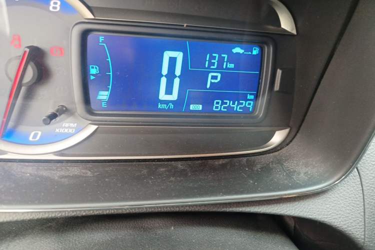 Used Chevrolet Trax 2014 1.4T Automatic Two-Wheel Drive Comfort Version Odometer Close Up