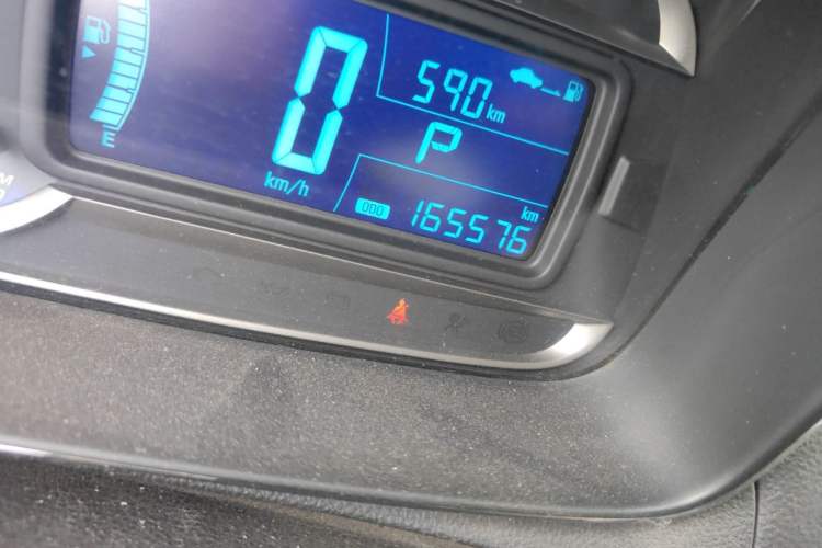 Used Chevrolet Trax 2014 1.4T Automatic Two-Wheel Drive Luxury Model Odometer Close Up