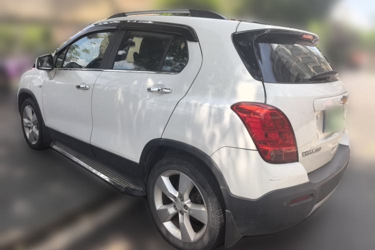 Used Chevrolet Trax 2014 1.4T Automatic All-Wheel Drive Flagship Version Rear Left 45 Deg