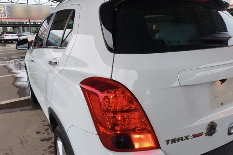 Used Chevrolet Trax 2014 1.4T Automatic Two-Wheel Drive Luxury Model Rear Left 45 Deg