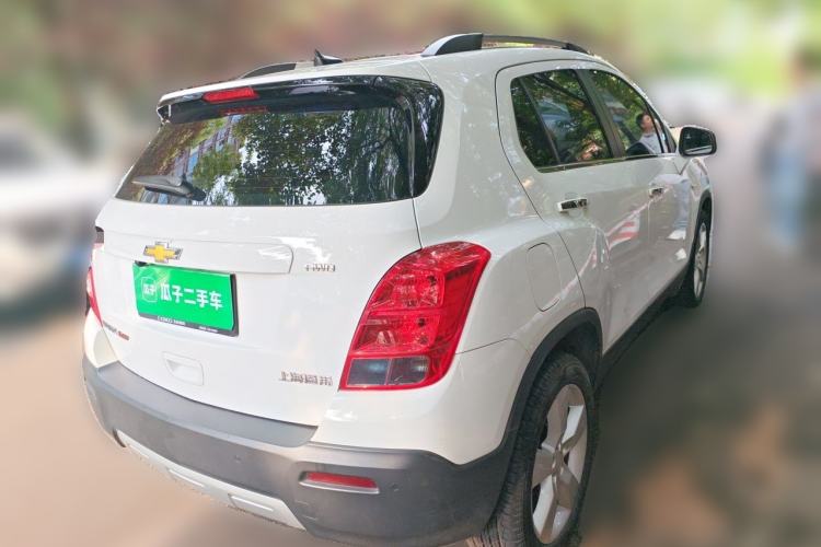 Used Chevrolet Trax 2014 1.4T Automatic All-Wheel Drive Flagship Version Rear Right 45 Deg
