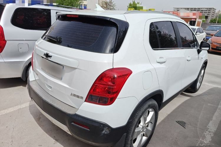 Used Chevrolet Trax 2014 1.4T Manual Two-Wheel Drive Comfort Model Rear Right 45 Deg