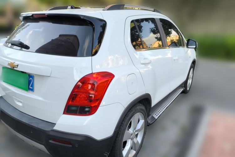 Used Chevrolet Trax 2014 1.4T Automatic Two-Wheel Drive Luxury Model Rear Right 45 Deg