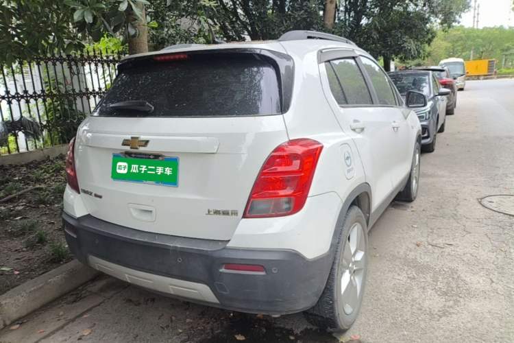 Used Chevrolet Trax 2014 1.4T Automatic Two-Wheel Drive Luxury Model Rear Right 45 Deg