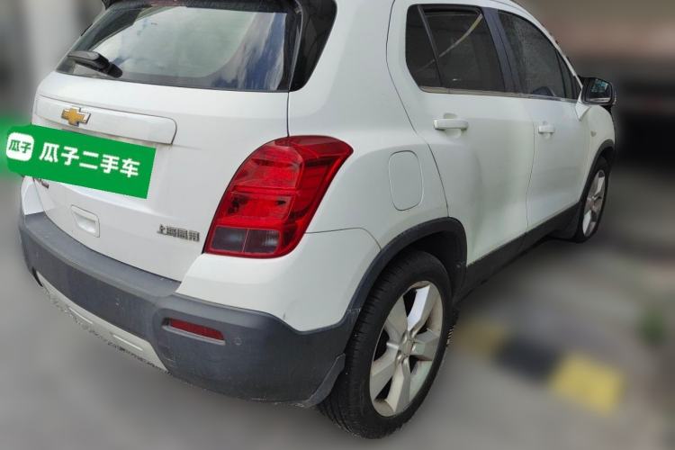Used Chevrolet Trax 2014 1.4T Automatic Two-Wheel Drive Luxury Model Rear Right 45 Deg