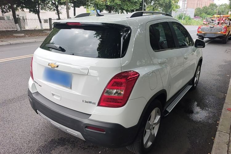 Used Chevrolet Trax 2014 1.4T Automatic Two-Wheel Drive Luxury Model Rear Right 45 Deg
