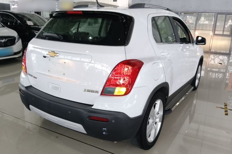 Used Chevrolet Trax 2014 1.4T Automatic Two-Wheel Drive Luxury Model Rear Right 45 Deg