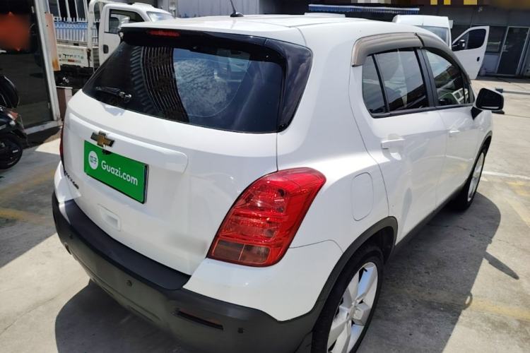 Used Chevrolet Trax 2014 1.4T Manual Two-Wheel Drive Comfort Model Rear Right 45 Deg