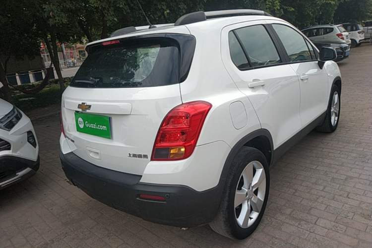 Used Chevrolet Trax 2014 1.4T Manual Two-Wheel Drive Comfort Model Rear Right 45 Deg