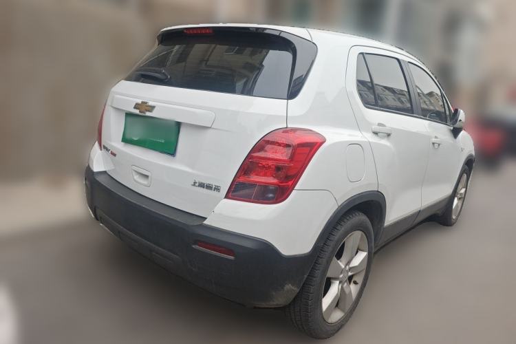 Used Chevrolet Trax 2014 1.4T Manual Two-Wheel Drive Comfort Model Rear Right 45 Deg