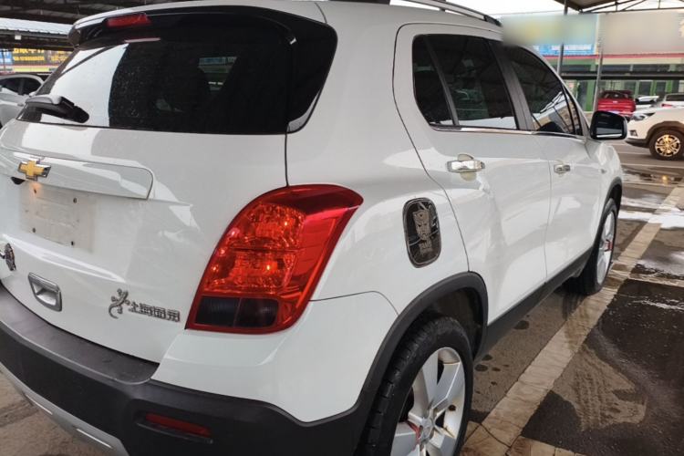 Used Chevrolet Trax 2014 1.4T Automatic Two-Wheel Drive Luxury Model Rear Right 45 Deg
