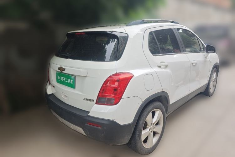 Used Chevrolet Trax 2014 1.4T Automatic Two-Wheel Drive Luxury Model Rear Right 45 Deg