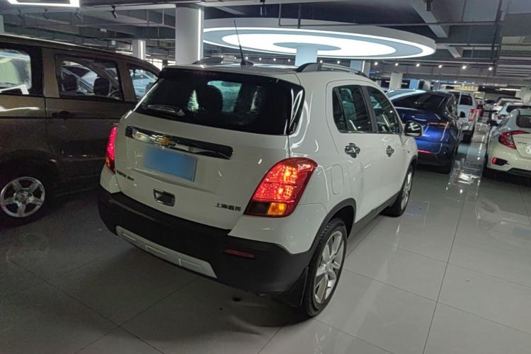 Used Chevrolet Trax 2014 1.4T Automatic Two-Wheel Drive Luxury Model Rear Right 45 Deg