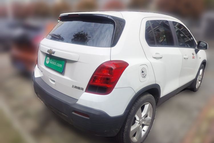 Used Chevrolet Trax 2014 1.4T Manual Two-Wheel Drive Comfort Model Rear Right 45 Deg