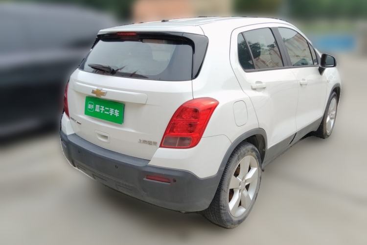 Used Chevrolet Trax 2014 1.4T Manual Two-Wheel Drive Comfort Model Rear Right 45 Deg