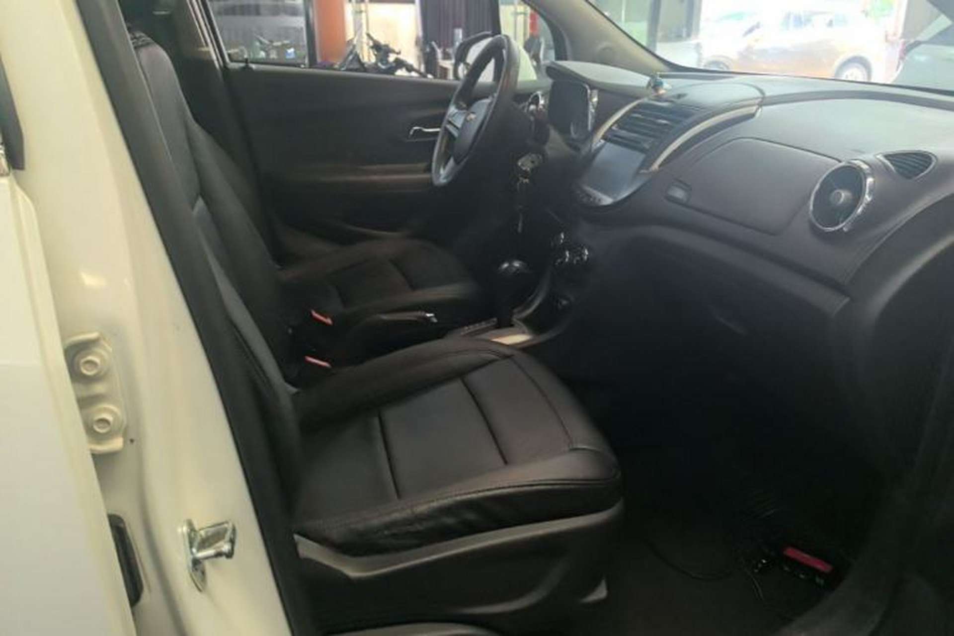 Used Chevrolet Trax 2014 1.4T Automatic Two-Wheel Drive Comfort Version Right Front Seat