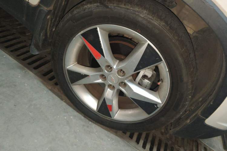 Used Chevrolet Trax 2014 1.4T Automatic Two-Wheel Drive Comfort Version Right Front Wheel Hub