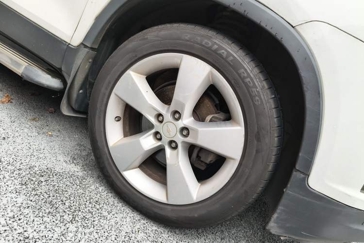 Used Chevrolet Trax 2014 1.4T Automatic All-Wheel Drive Flagship Version Right Front Wheel Hub