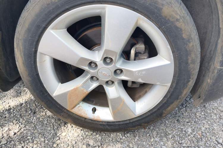 Used Chevrolet Trax 2014 1.4T Automatic Two-Wheel Drive Comfort Version Right Front Wheel Hub