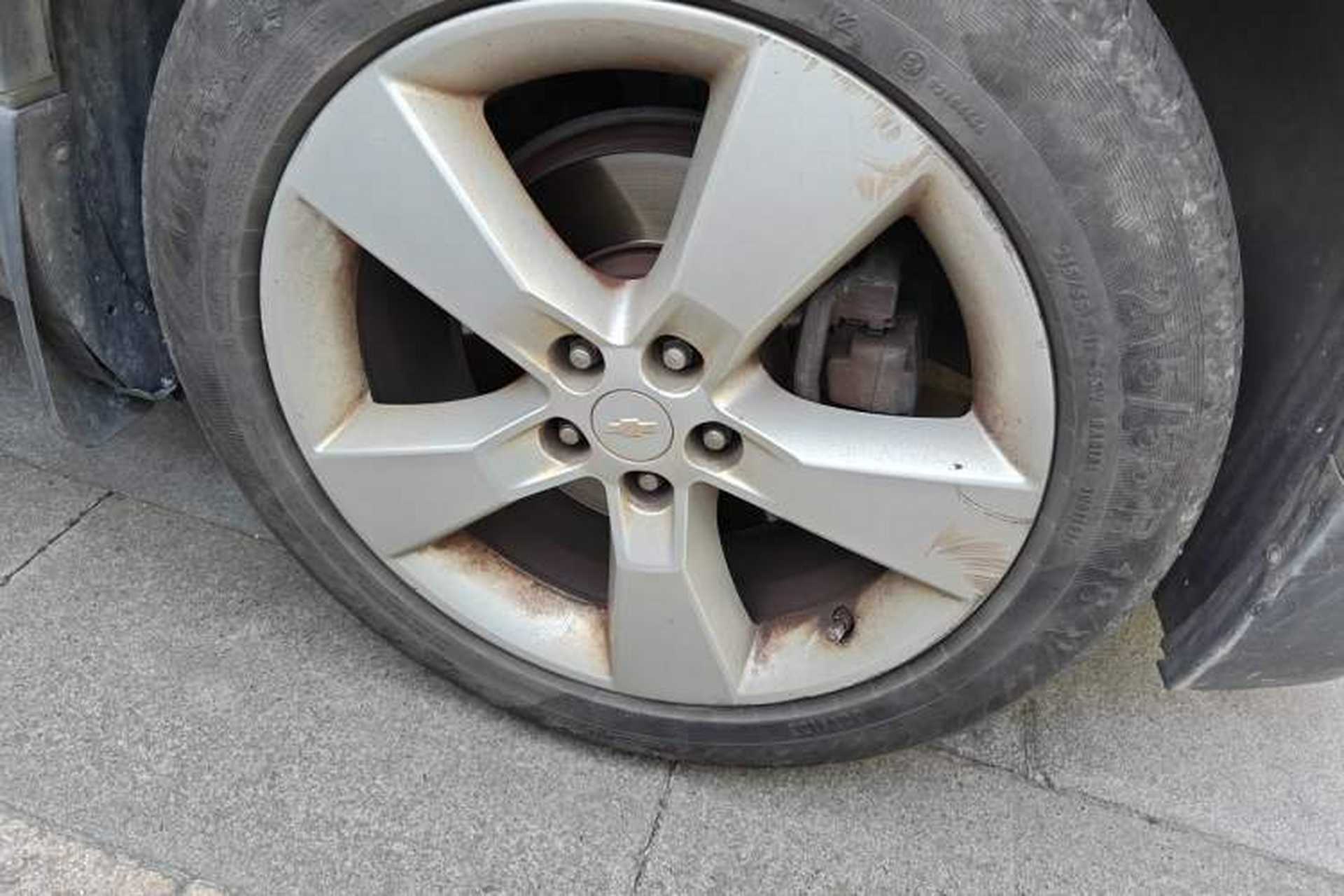 Used Chevrolet Trax 2014 1.4T Automatic Two-Wheel Drive Luxury Model Right Front Wheel Hub