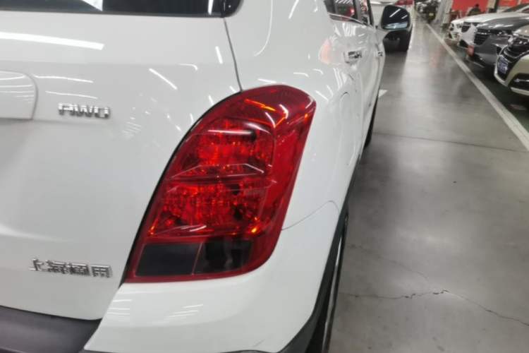 Used Chevrolet Trax 2014 1.4T Automatic All-Wheel Drive Flagship Version Right Rear Taillight