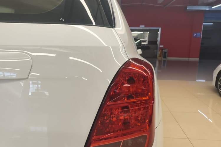 Used Chevrolet Trax 2014 1.4T Automatic Two-Wheel Drive Comfort Version Right Rear Taillight