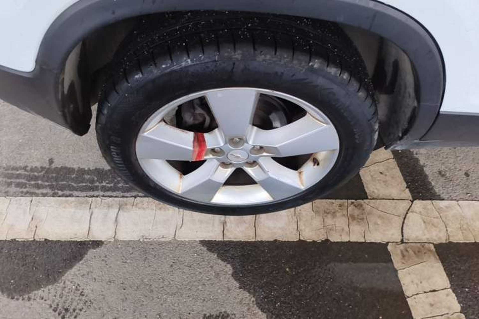 Used Chevrolet Trax 2014 1.4T Automatic Two-Wheel Drive Luxury Model Right Rear Wheel Hub