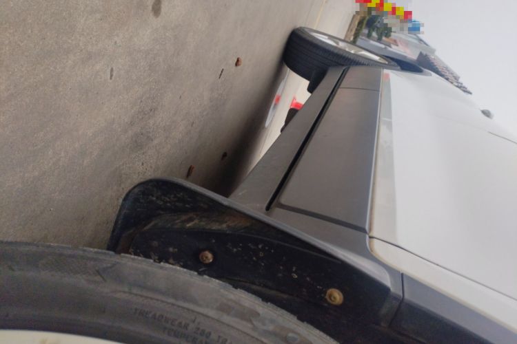 Used Chevrolet Trax 2014 1.4T Automatic All-Wheel Drive Flagship Version Right Side Sill