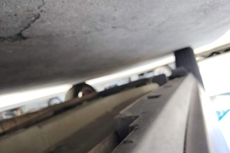 Used Chevrolet Trax 2014 1.4T Manual Two-Wheel Drive Comfort Model Right Side Sill