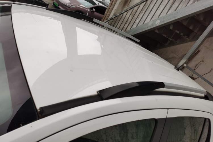 Used Chevrolet Trax 2014 1.4T Manual Two-Wheel Drive Comfort Model Roof