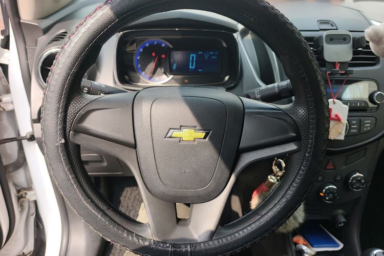 Used Chevrolet Trax 2014 1.4T Manual Two-Wheel Drive Comfort Model Steering Wheel