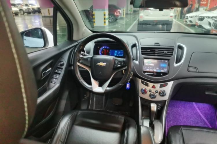 Used Chevrolet Trax 2014 1.4T Automatic All-Wheel Drive Flagship Version Steering Wheel