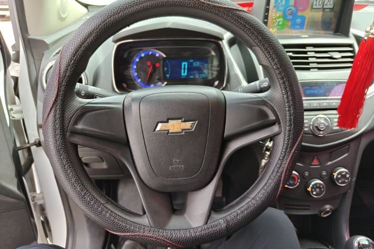 Used Chevrolet Trax 2014 1.4T Manual Two-Wheel Drive Comfort Model Steering Wheel
