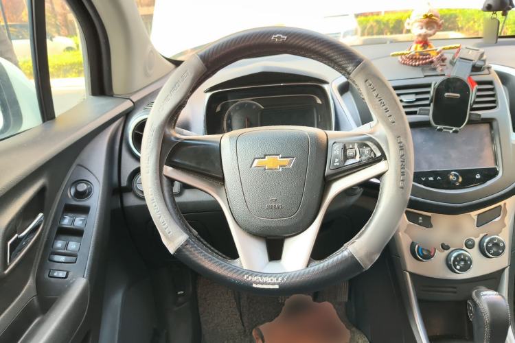 Used Chevrolet Trax 2014 1.4T Automatic Two-Wheel Drive Luxury Model Steering Wheel