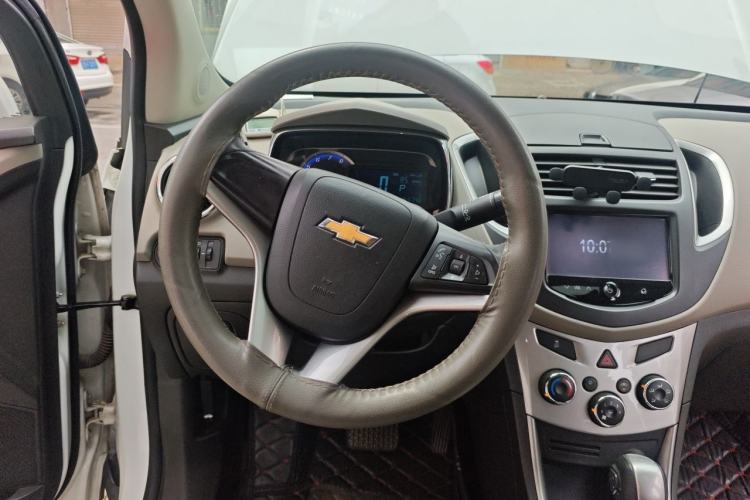 Used Chevrolet Trax 2014 1.4T Automatic Two-Wheel Drive Luxury Model Steering Wheel