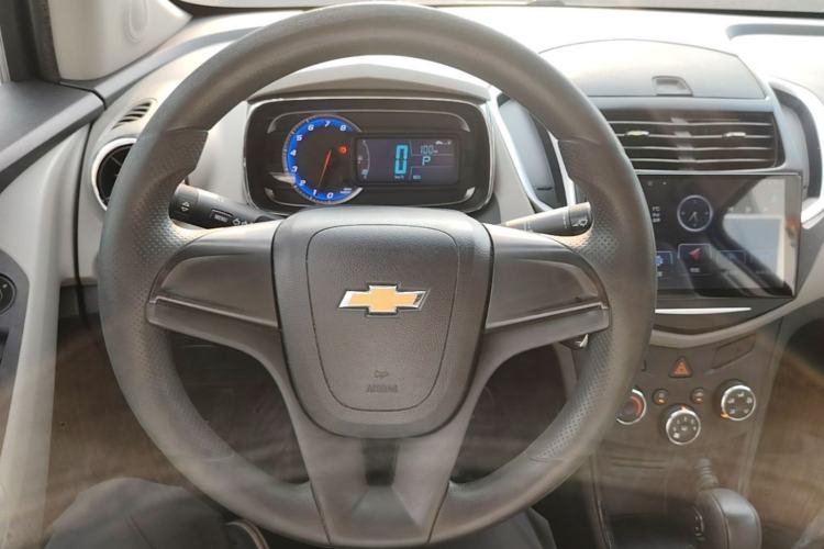 Used Chevrolet Trax 2014 1.4T Automatic Two-Wheel Drive Comfort Version Steering Wheel