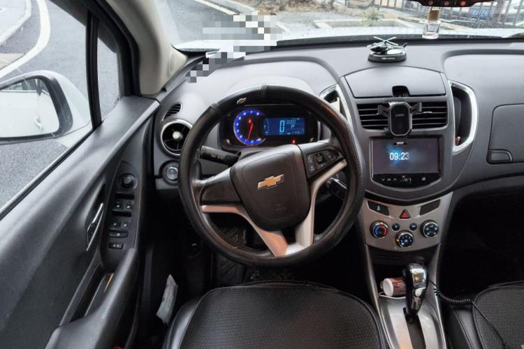 Used Chevrolet Trax 2014 1.4T Automatic All-Wheel Drive Flagship Version Steering Wheel