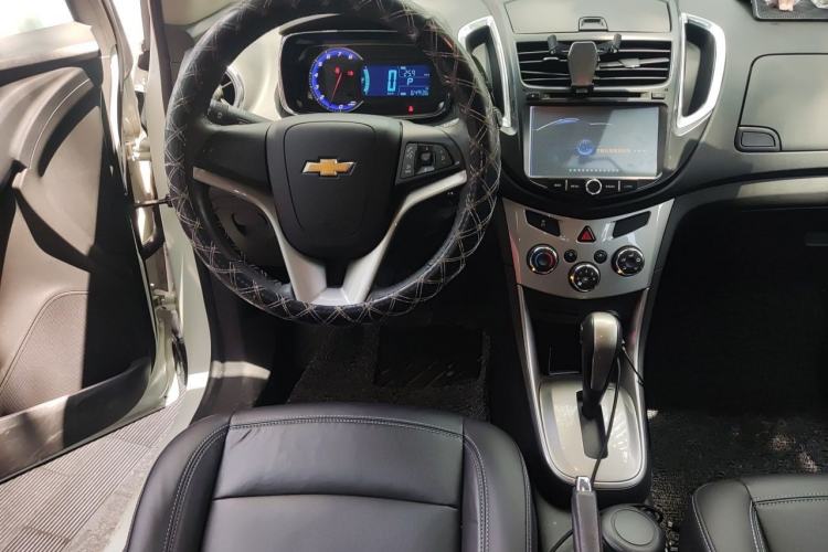 Used Chevrolet Trax 2014 1.4T Automatic All-Wheel Drive Flagship Version Steering Wheel