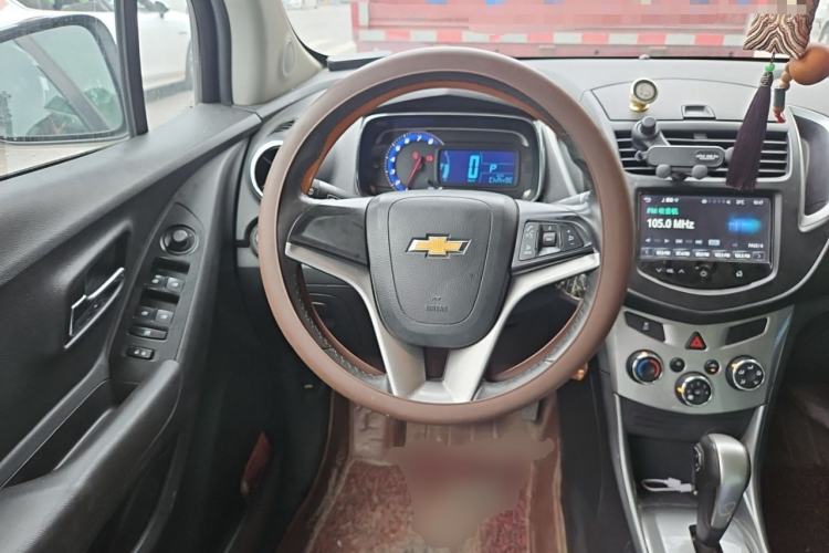 Used Chevrolet Trax 2014 1.4T Automatic Two-Wheel Drive Luxury Model Steering Wheel