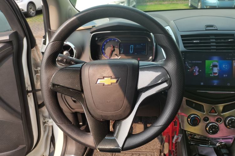 Used Chevrolet Trax 2014 1.4T Manual Two-Wheel Drive Comfort Model Steering Wheel