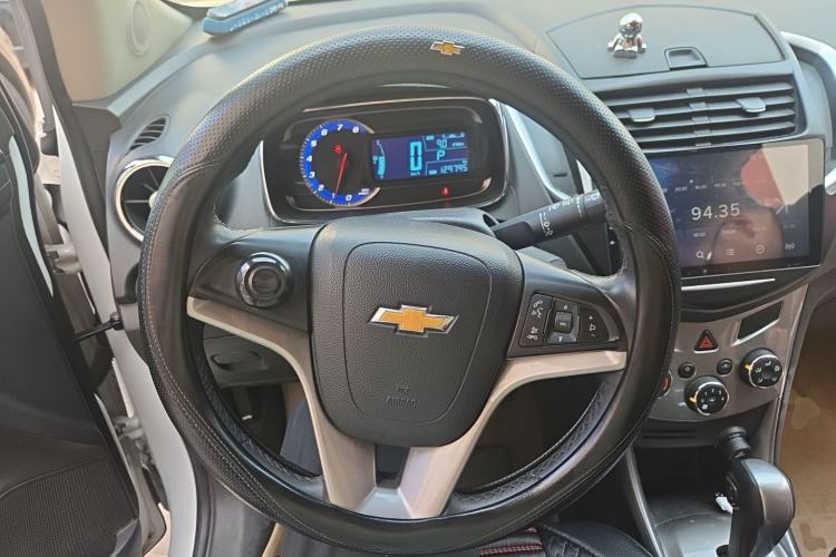 Used Chevrolet Trax 2014 1.4T Automatic Two-Wheel Drive Luxury Model Steering Wheel