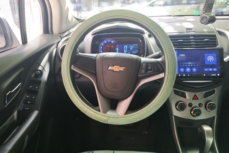 Used Chevrolet Trax 2014 1.4T Automatic Two-Wheel Drive Luxury Model Steering Wheel